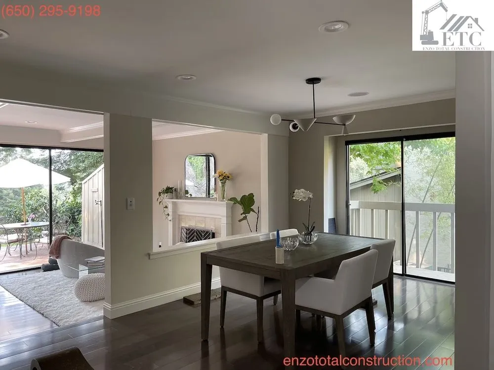 Slide of Enzo Total Construction