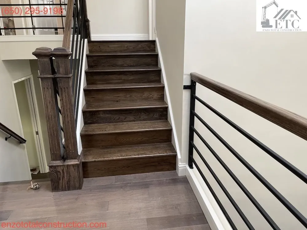 Slide of Enzo Total Construction