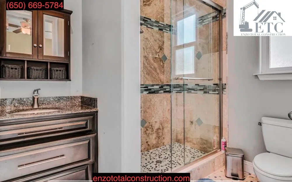 Slide of Enzo Total Construction