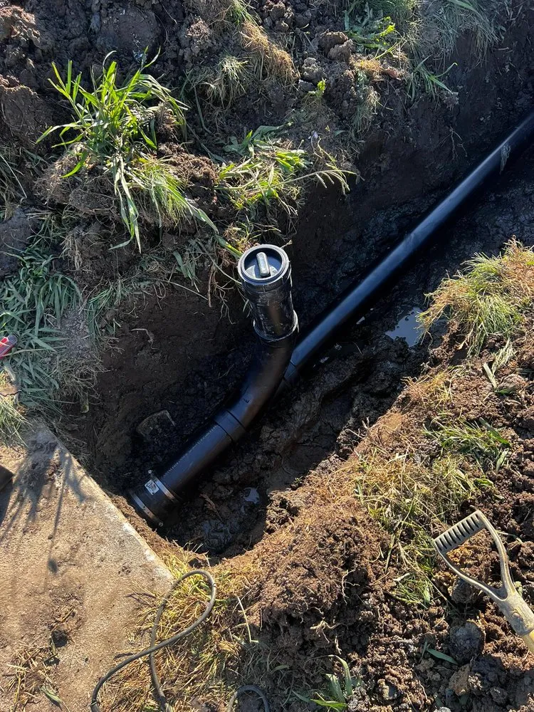 Slide of EO Plumbing Service