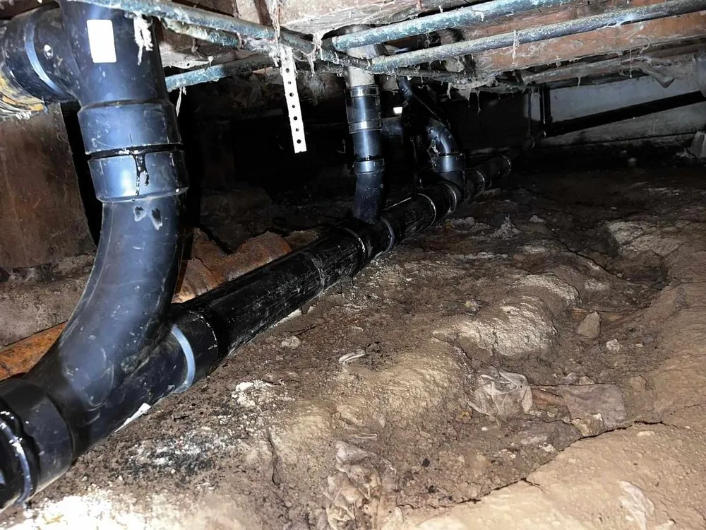 Slide of EO Plumbing Service