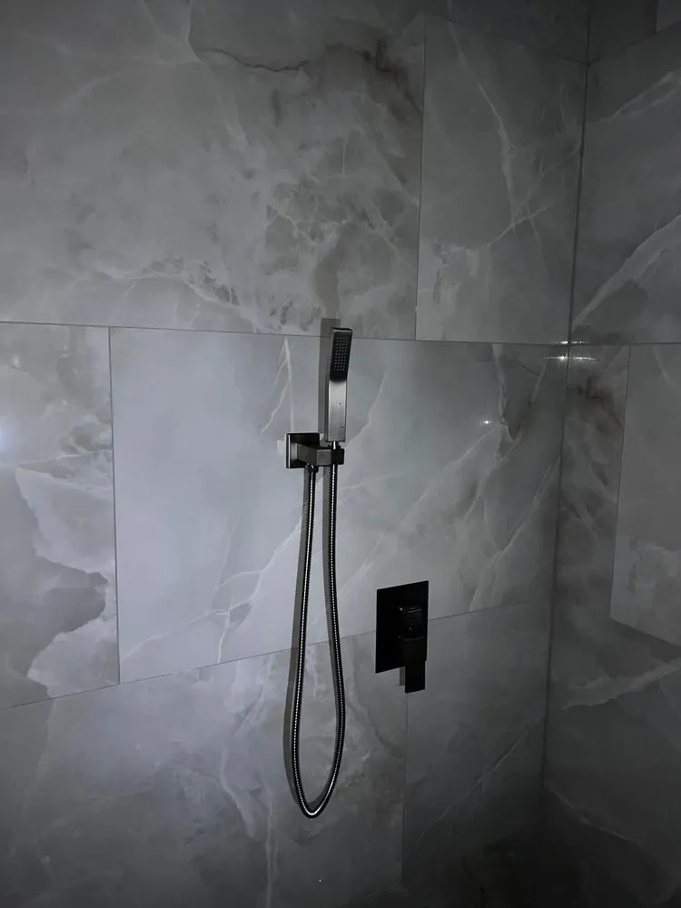 Slide of EO Plumbing Service