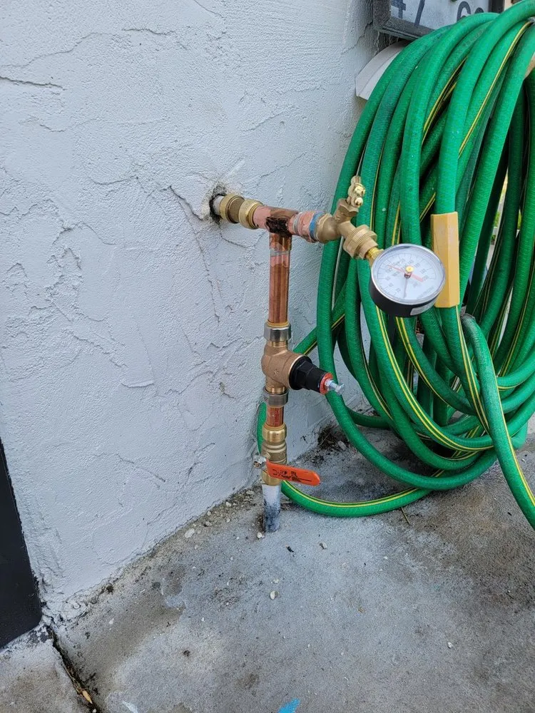 Slide of EO Plumbing Service