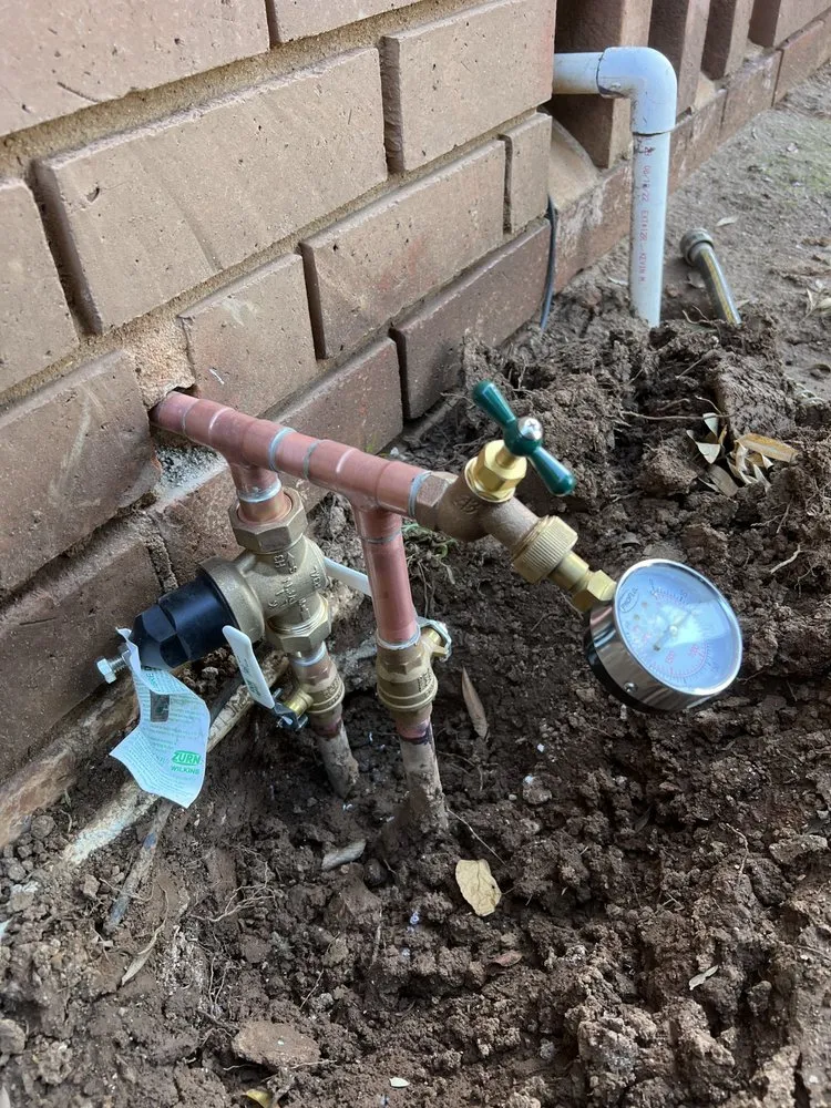 Slide of E.O Plumbing Services