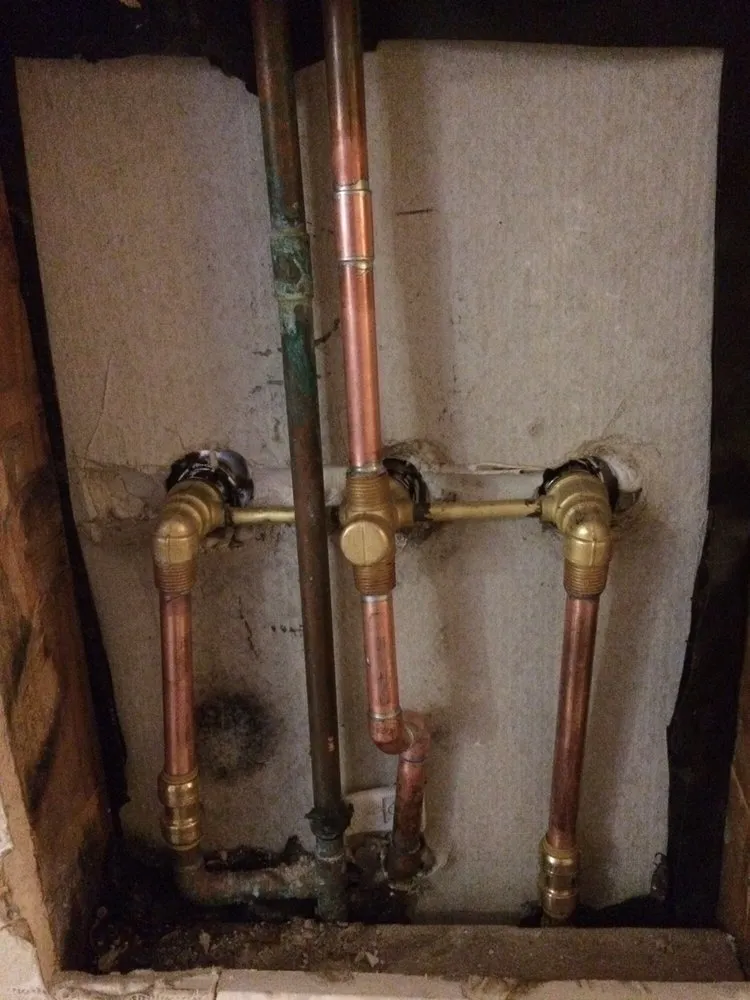 Slide of E.O Plumbing Services