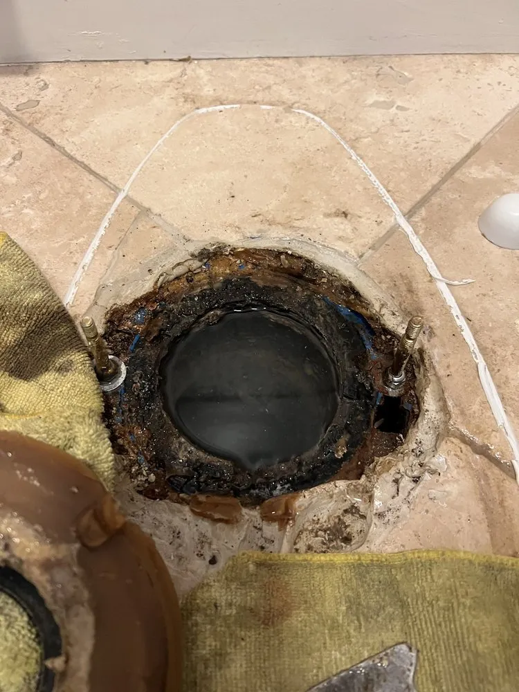 Slide of E.O Plumbing Services