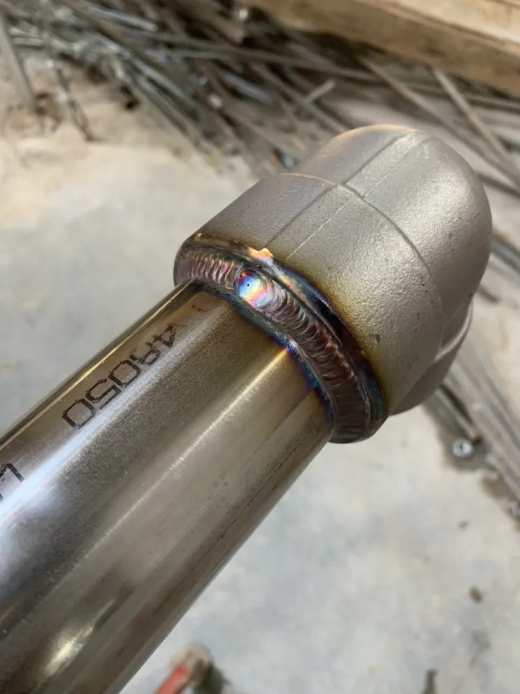 Slide of E&R pLUMBING