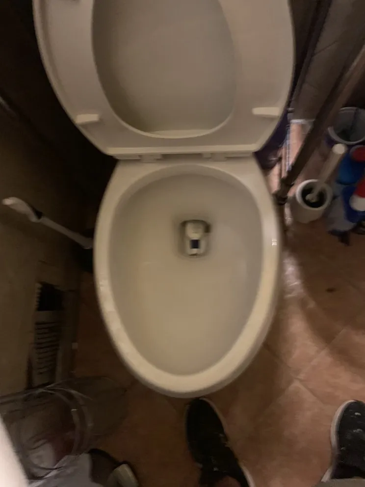 Slide of E&R pLUMBING