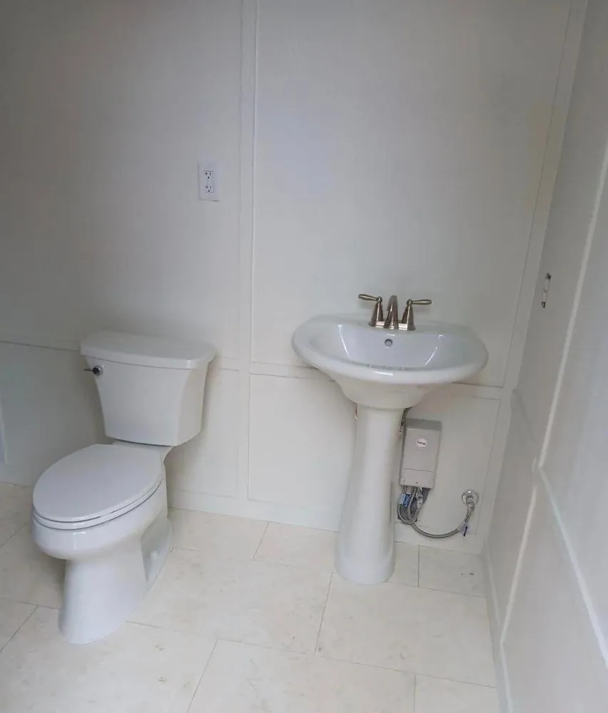 Slide of ER Plumbing Services