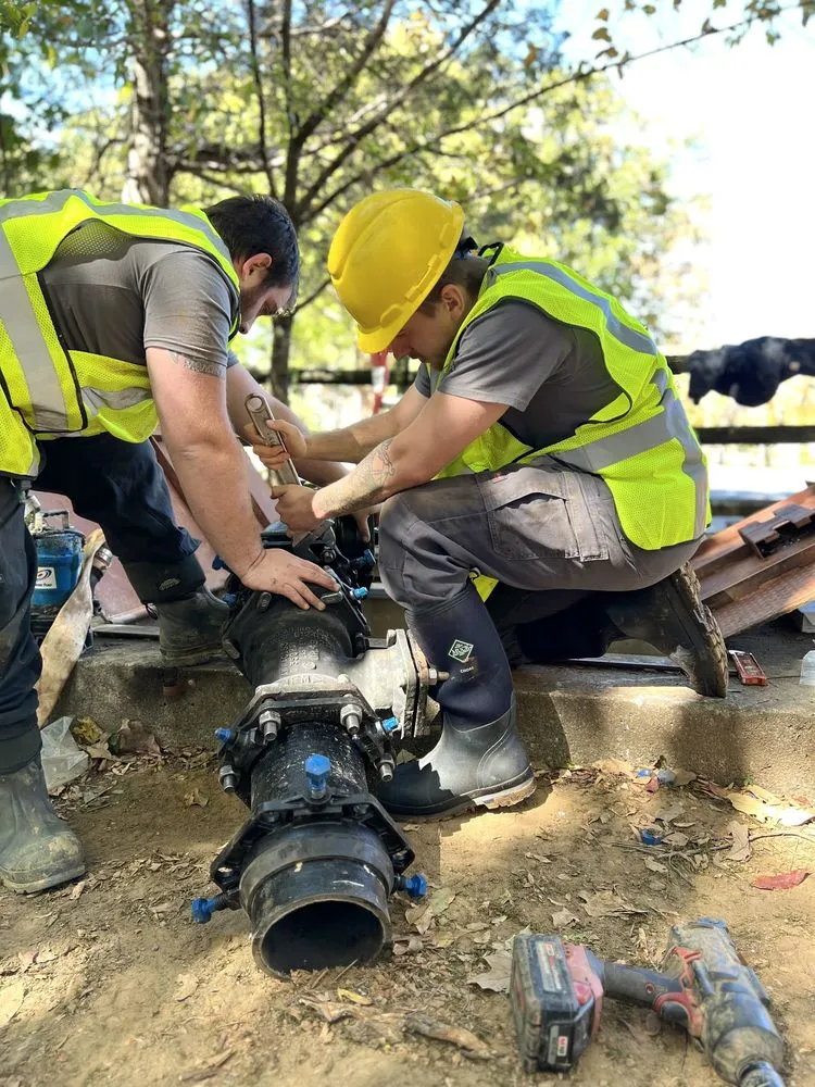 Slide of E.R. Services