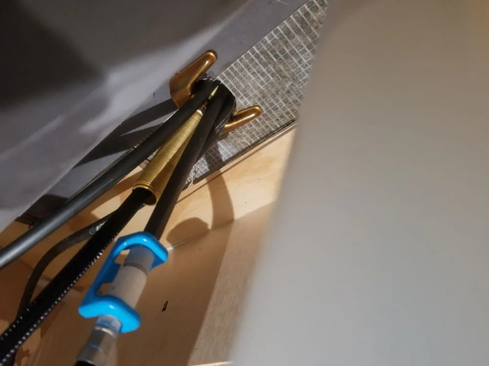 Slide of ER Tankless Water Heaters and Plumbing