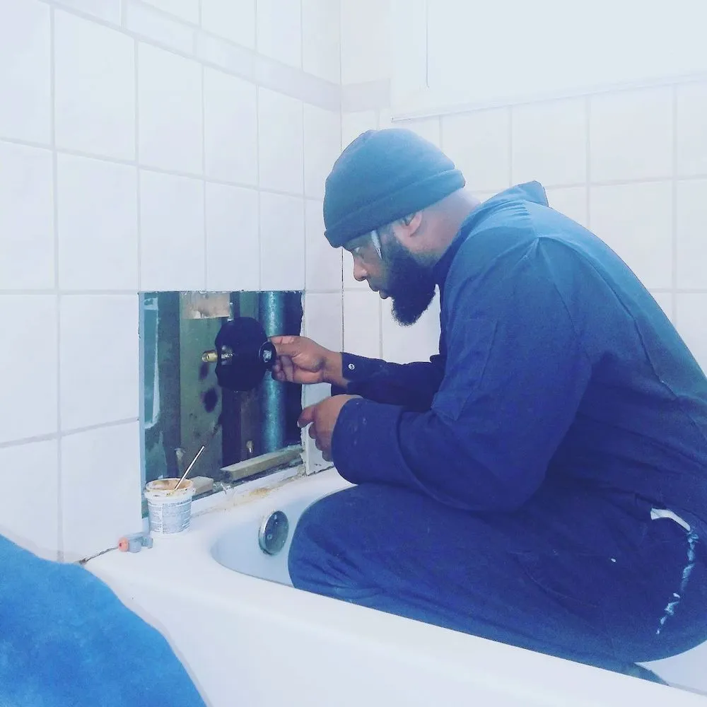 Slide of Eric the Chicago Plumber