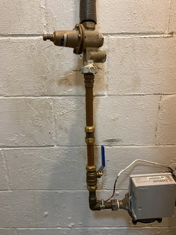 Slide of Eric The Plumbing Repair Services