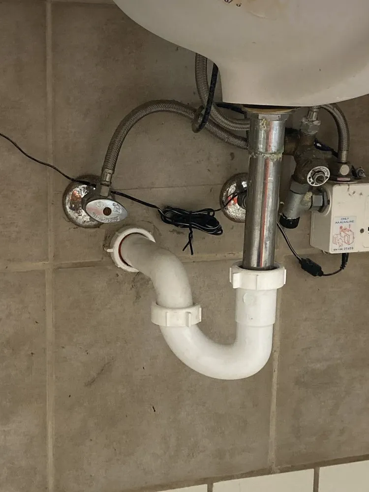 Slide of Eric The Plumbing Repair Services