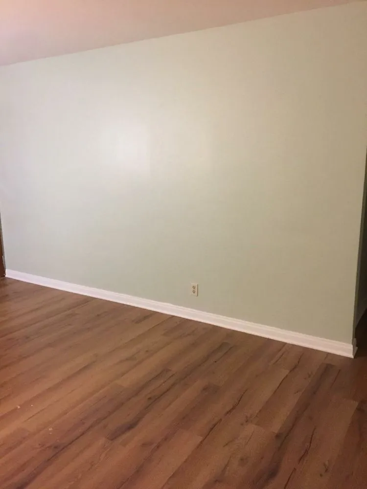 Slide of Eric's Handyman service's