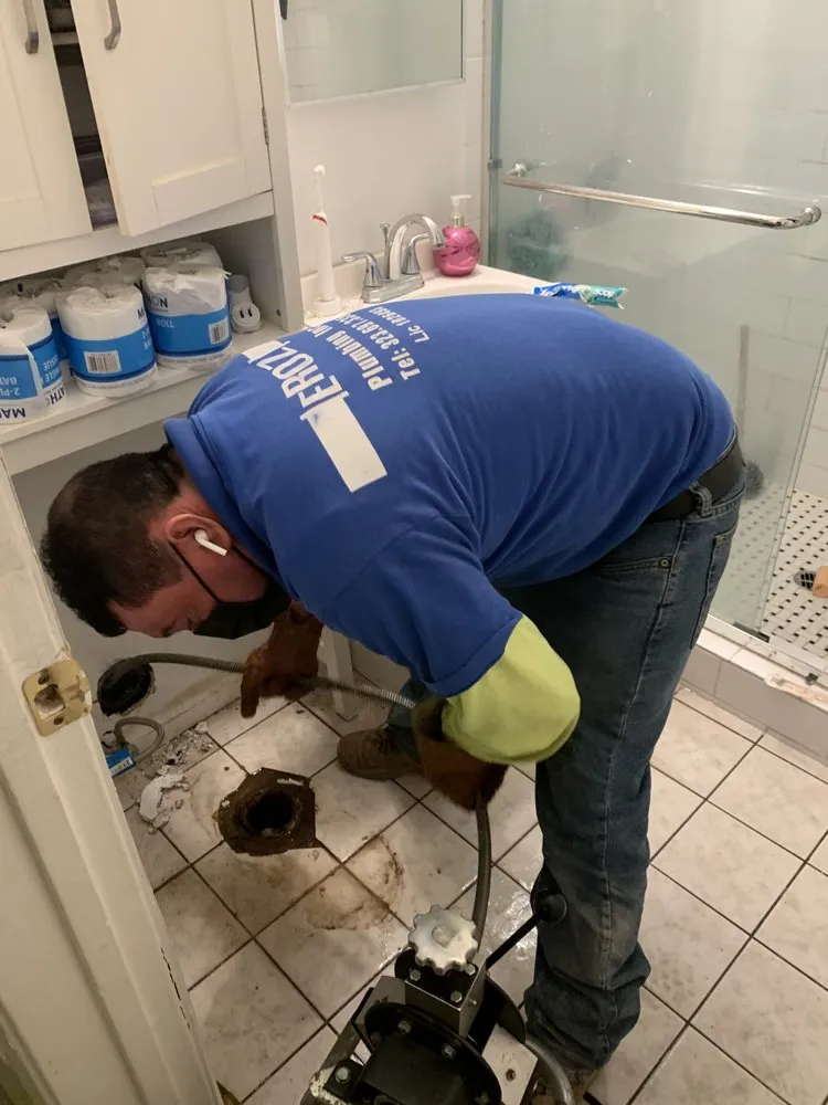 Slide of Eroz Plumbing