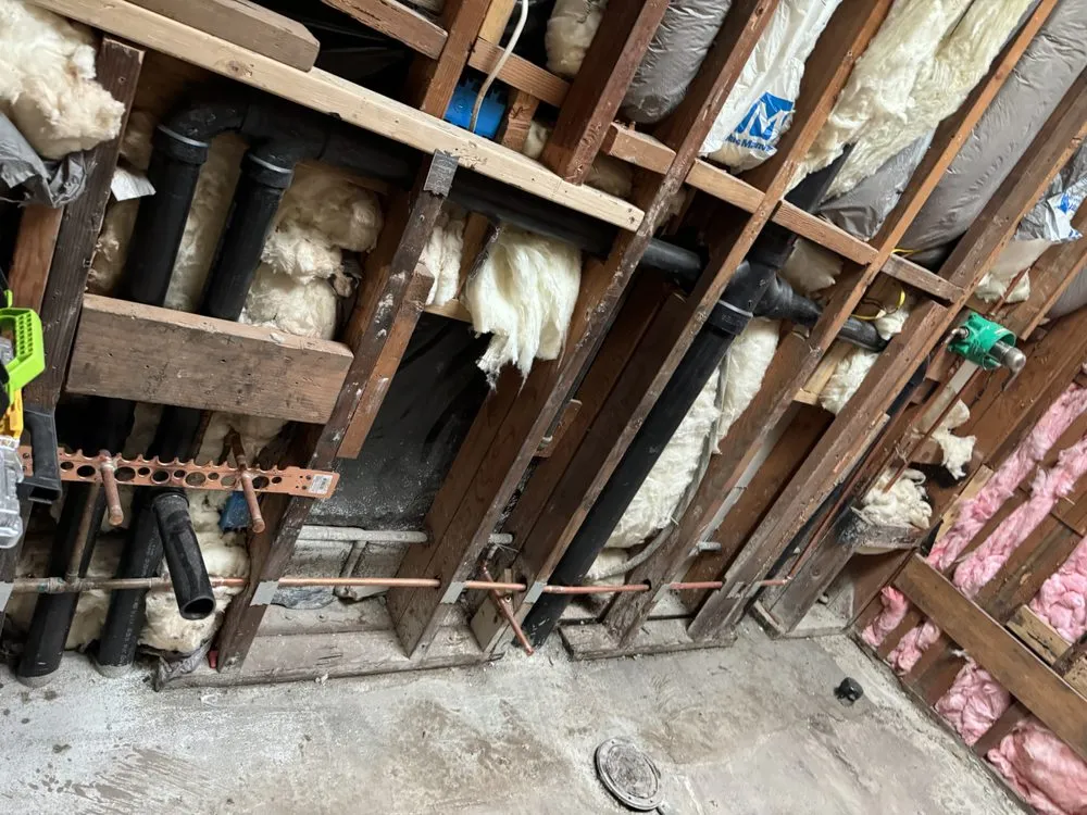 Slide of Erwyn's Plumbing