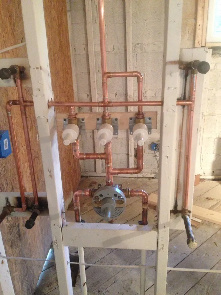 Slide of E&S Contracting