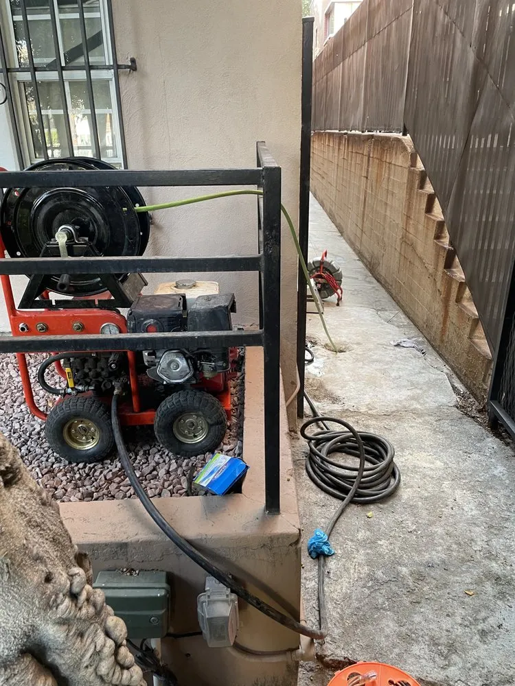 Slide of E&S Plumbing and Rooter