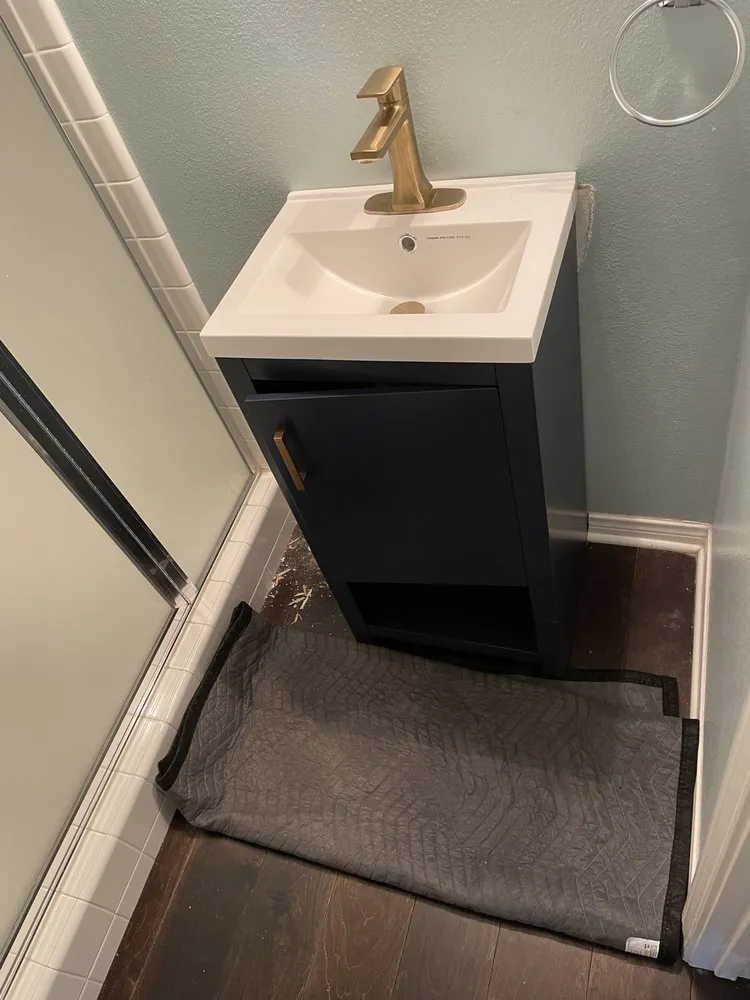 Slide of E&S Plumbing and Rooter