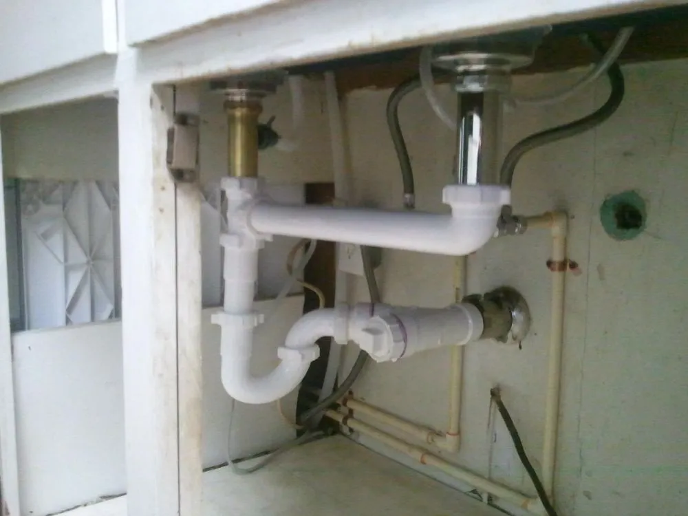 Slide of Eschete's Plumbing Repair