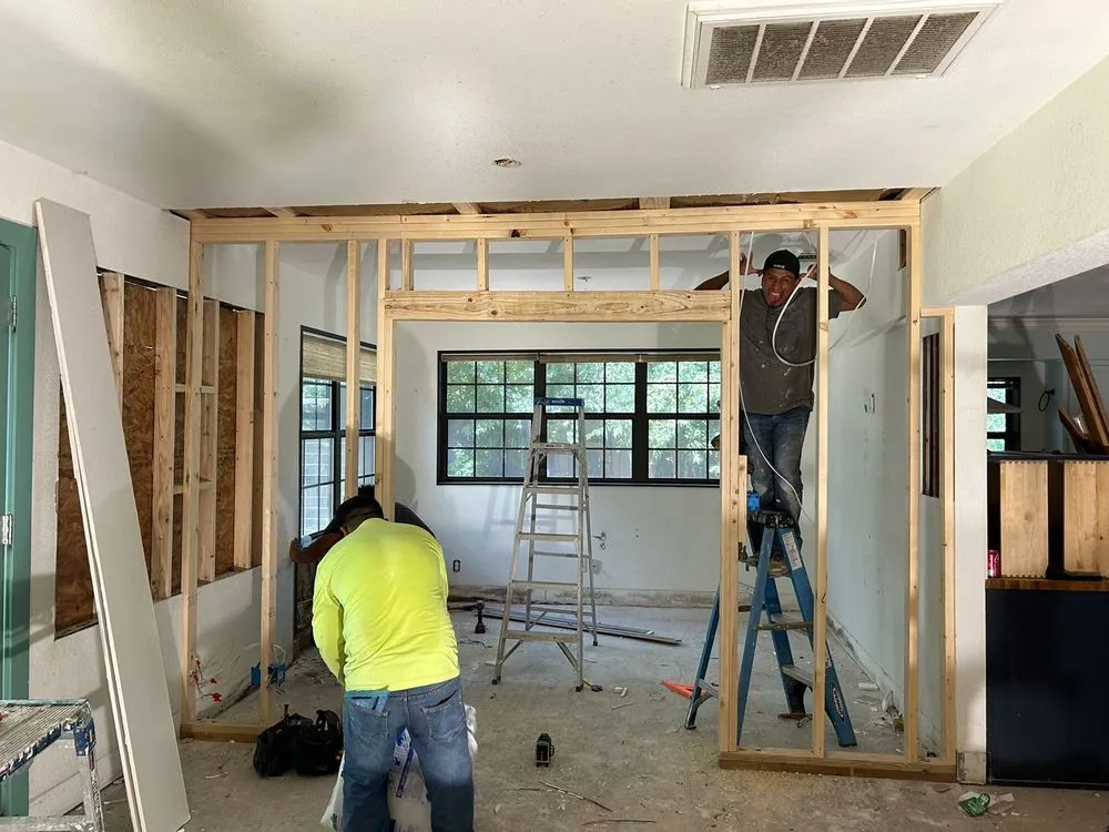 Slide of Esquives Construction & Remodeling