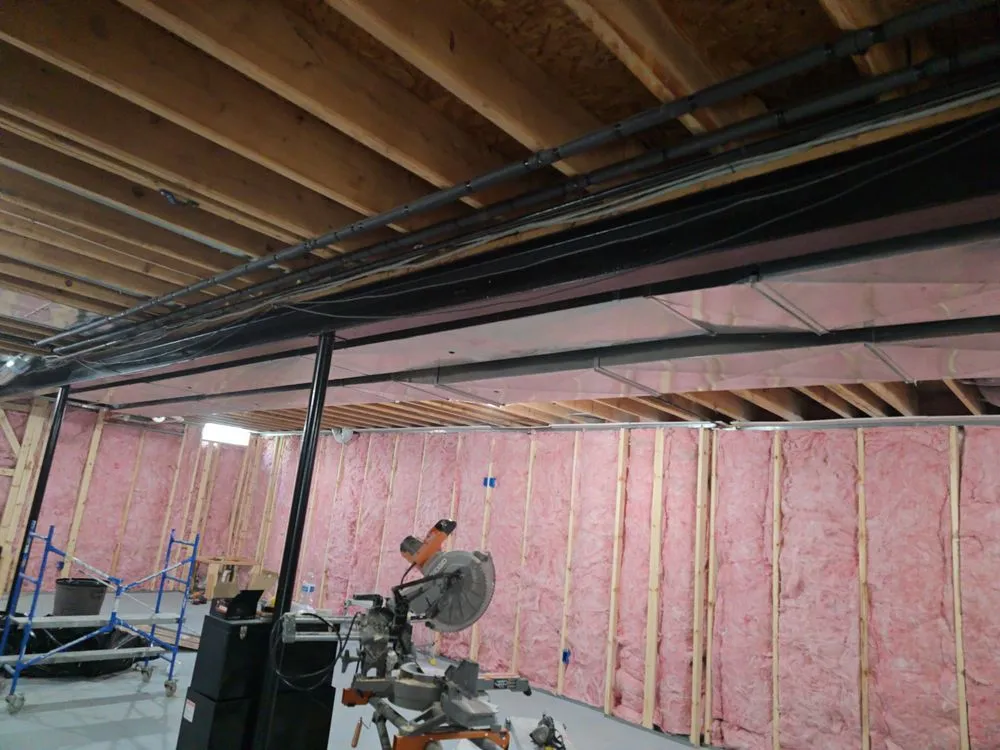 Slide of Estrada Construction