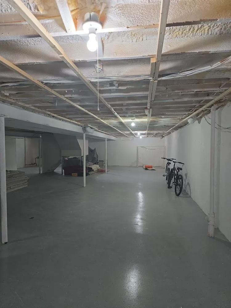 Slide of Estrada Construction