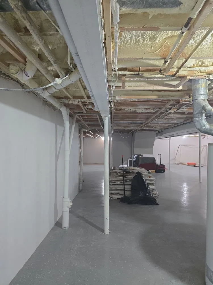 Slide of Estrada Construction