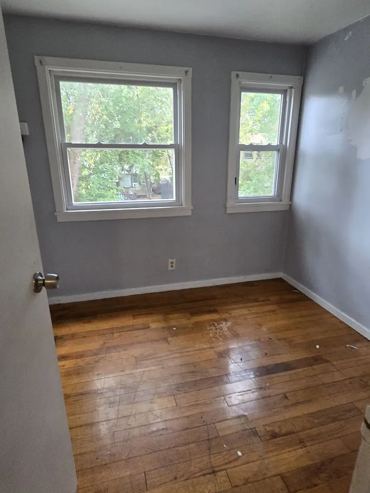 Slide of Estrada Construction