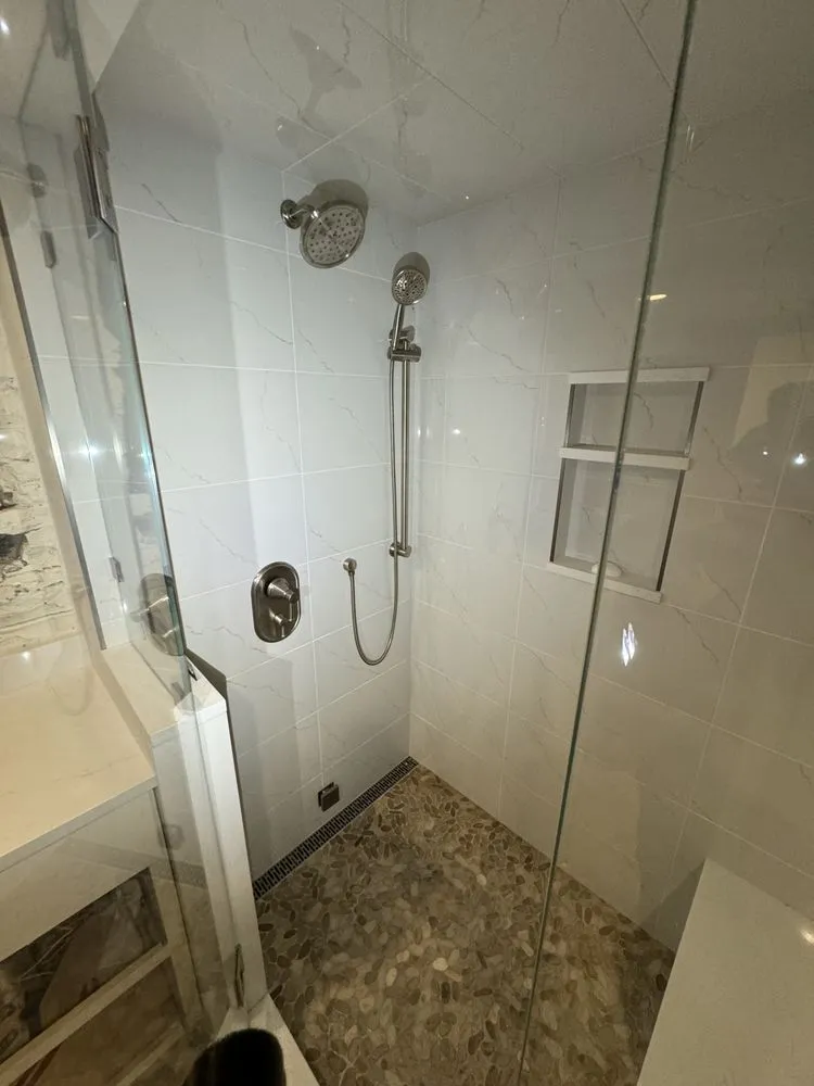 Slide of Estrada Plumbing