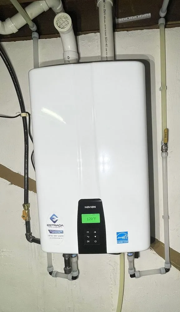 Slide of Estrada Plumbing