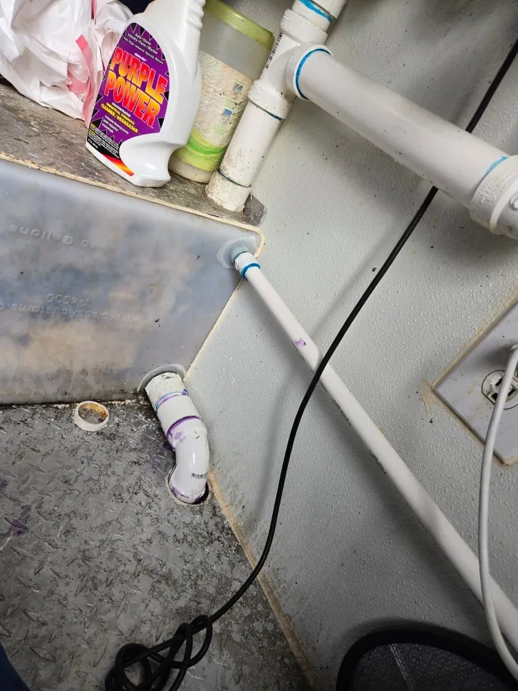 Slide of ET'S Camping & RV