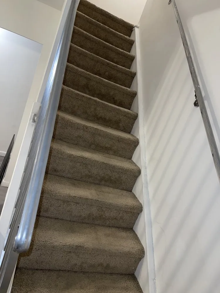 Slide of Ettnil Construction