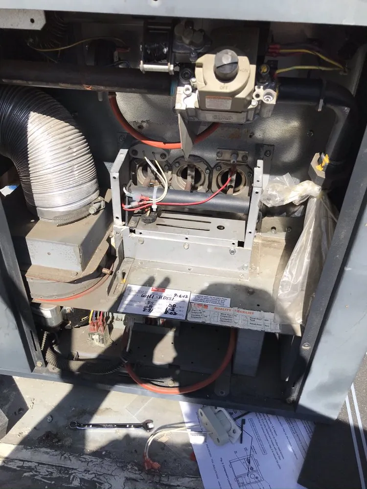 Slide of Eudave's Plumbing & Rooter Services