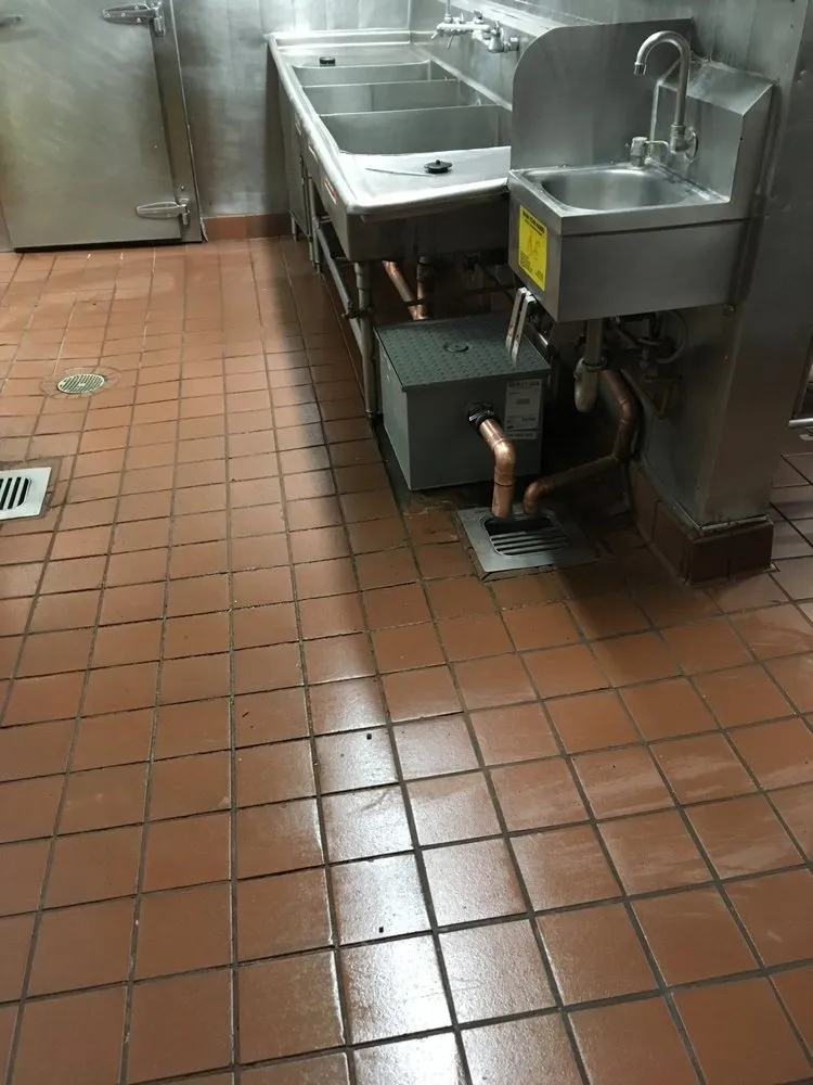 Trusted drain cleaning experts serving Fontana, CA - Eudave's Plumbing & Rooter Services