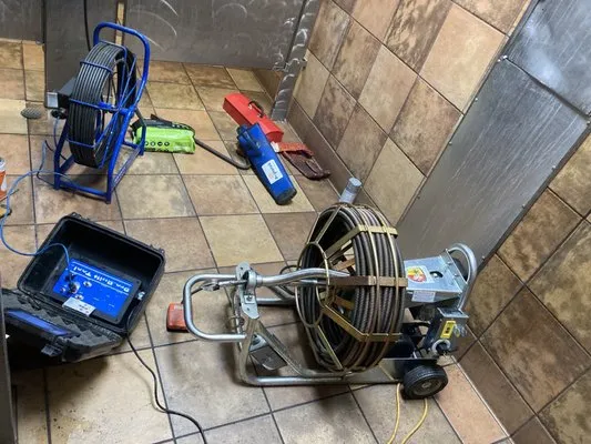 Eudave's Plumbing & Rooter Services Logo