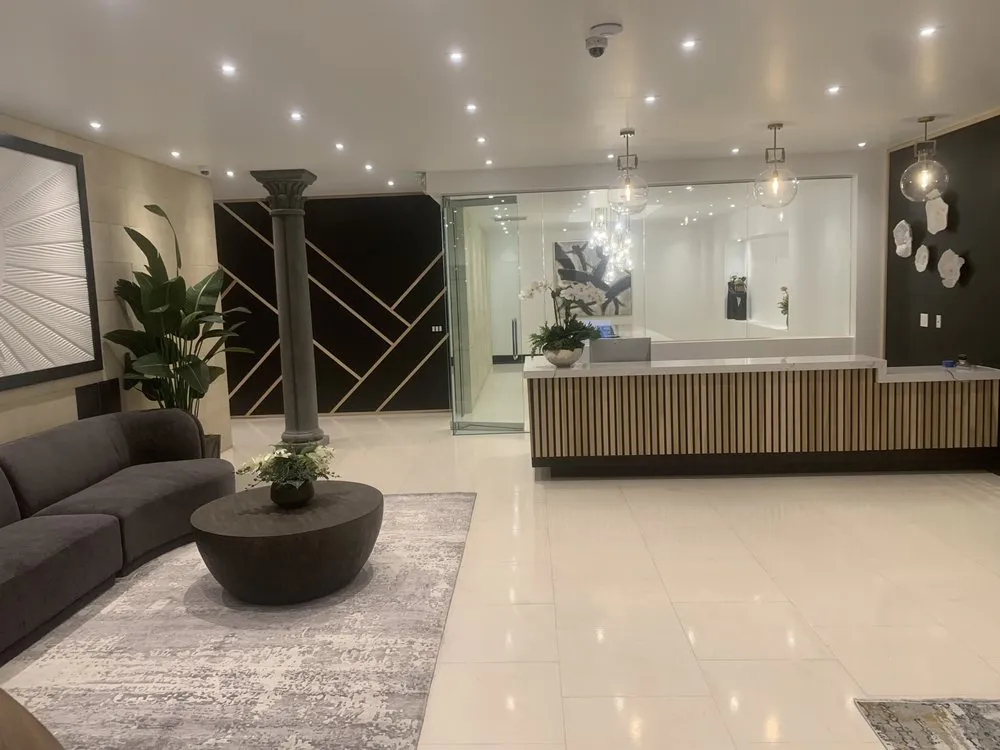 Slide of European Prestige