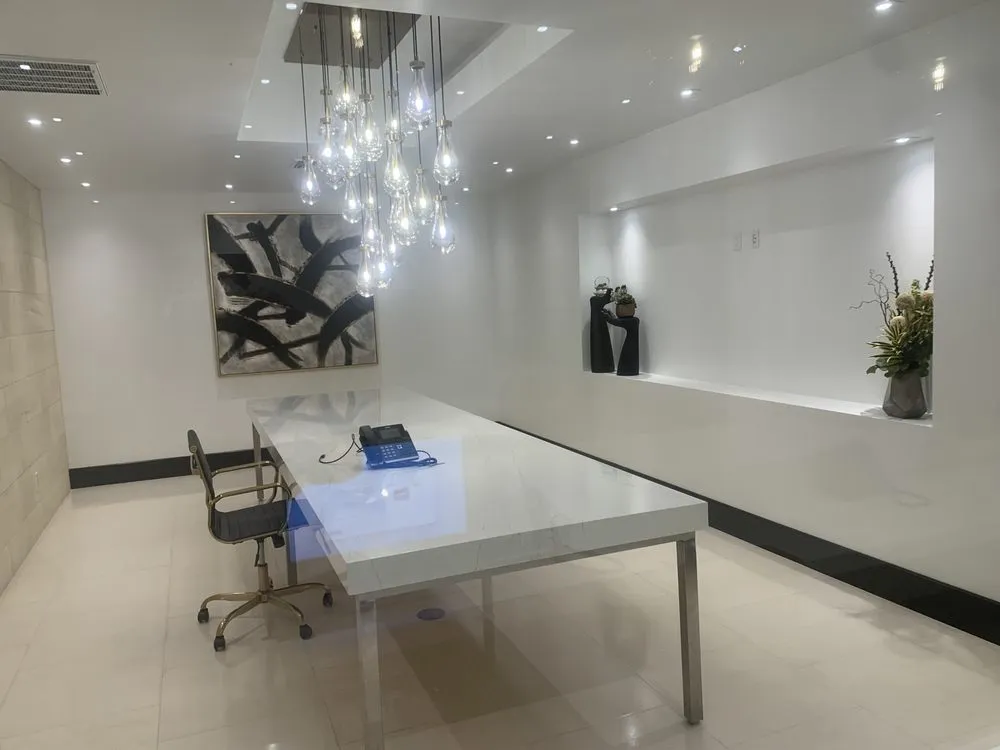 Slide of European Prestige