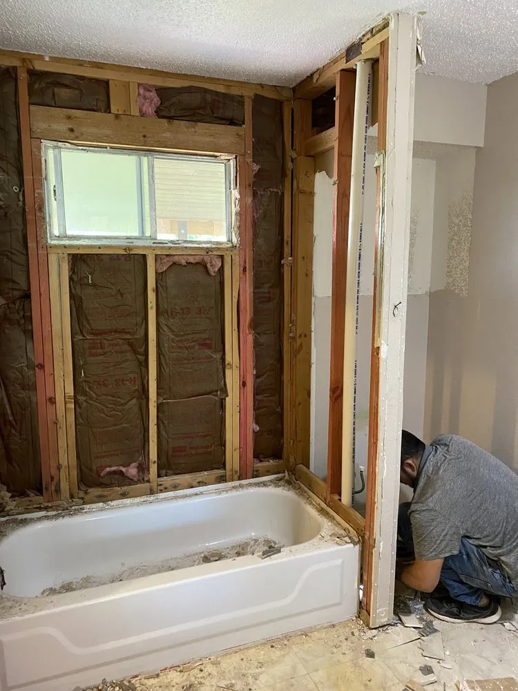 Slide of Evaluna's Remodeling Houses