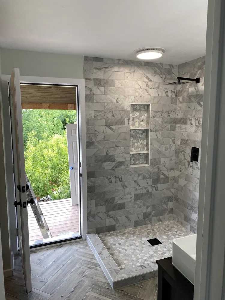 Slide of Evaluna's Remodeling Houses