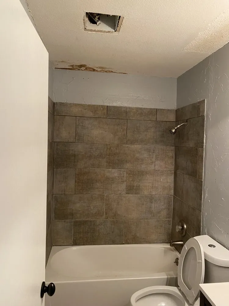 Slide of Evaluna's Remodeling Houses