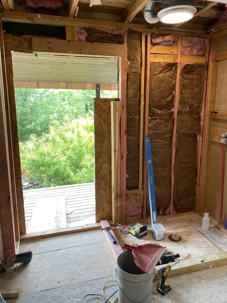 Slide of Evaluna's Remodeling Houses