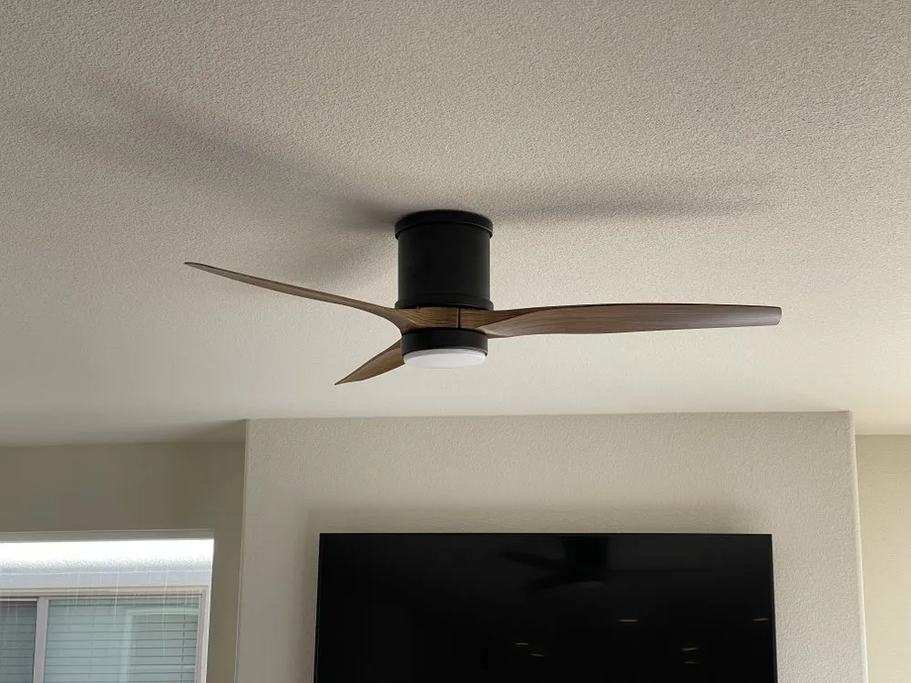 Slide of Evan's Handyman Co.