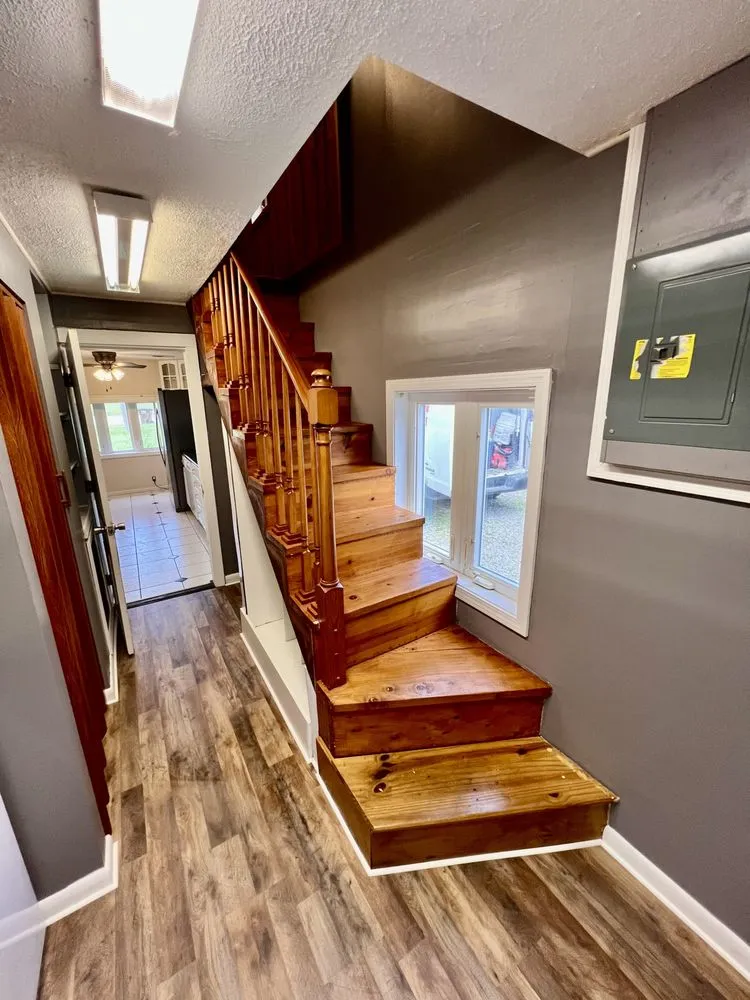 Slide of Evans Home Repair