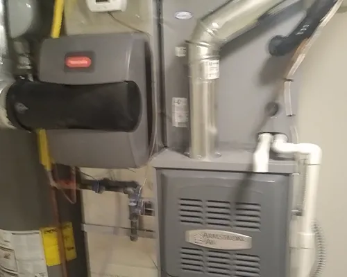 Slide of Everest Mechanical