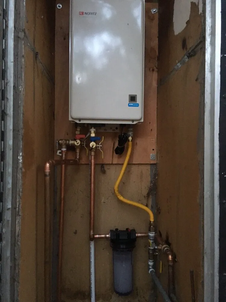 Slide of Everett Keene Plumbing