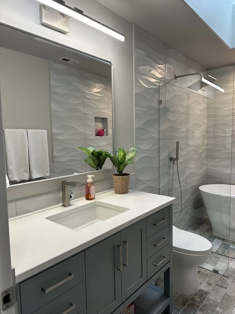 Slide of Everflow Home Services