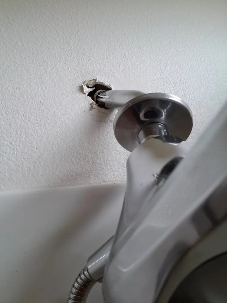 Slide of Everflow Home Services