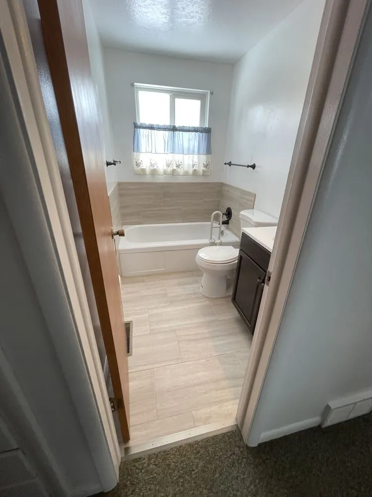 Slide of Everflow Home Services